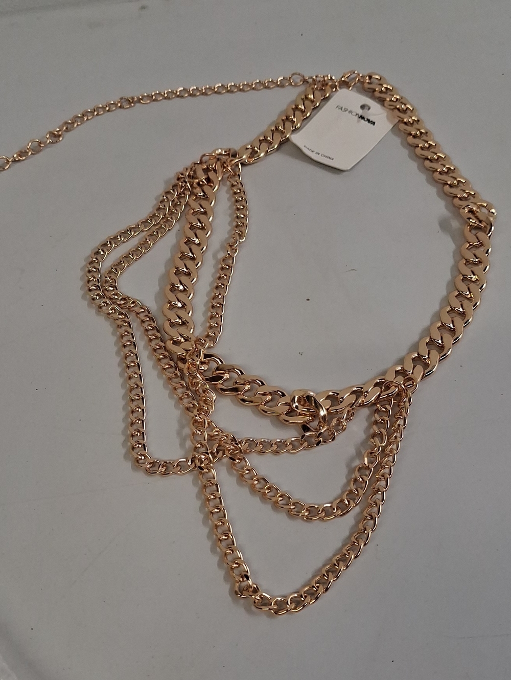 NWT Fashion Nova Jeans Gold Dangle Chain